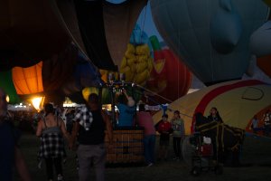 2024BalloonFiestaGlow-78.jpg